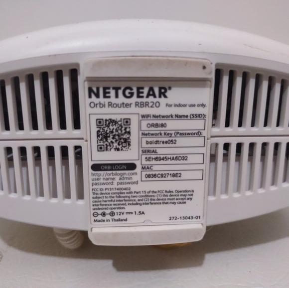 Netgear Orbi Router RBR20 Wifi w/ Power Cord and yellow cable - Picture 8 of 8